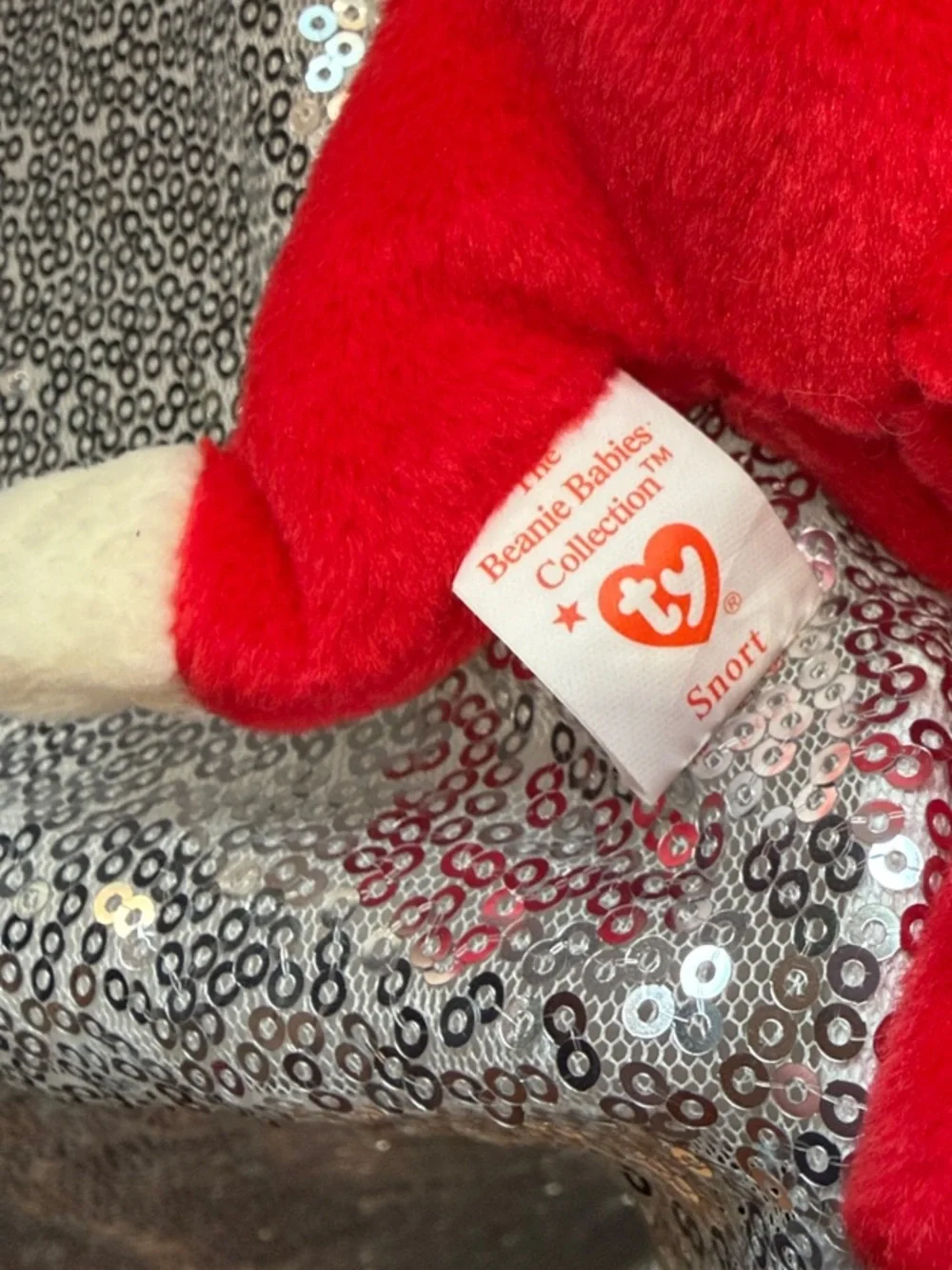 NWT Ty Snort the Bull Beanie Baby!